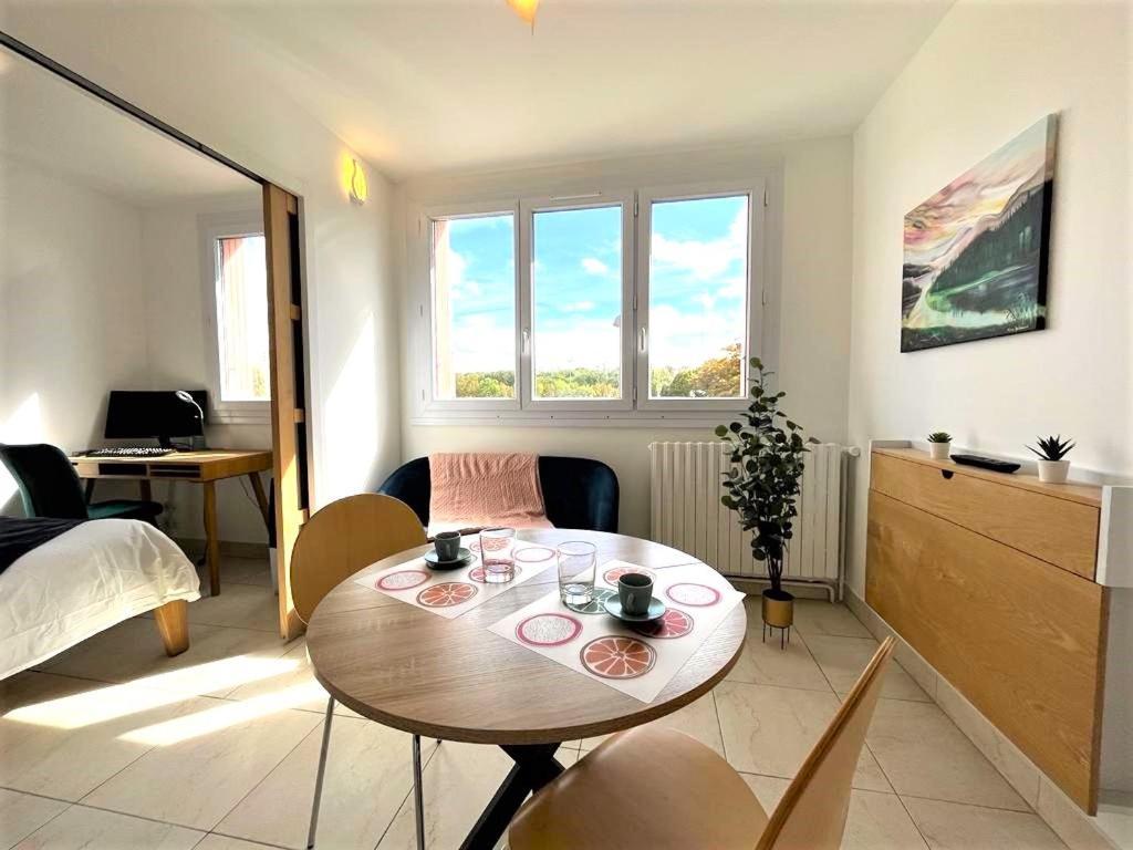 Le Prasino - Paisible Appartement Proche Rer - Bail Mobilite マシー エクステリア 写真
